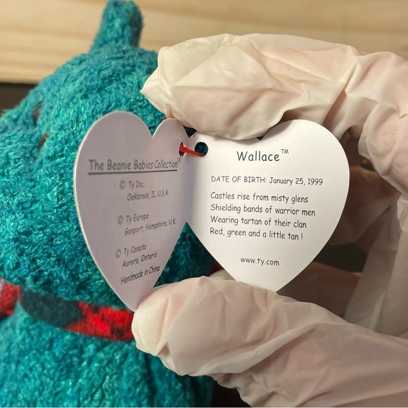 Wallace - 1999 Christmas Ty Beanie Baby // 3/$38 - Picture 9 of 13